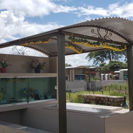 Túmulos e jazigos por Gaúcho Mausoléu, Túmulos e Jazigos em Cemitério