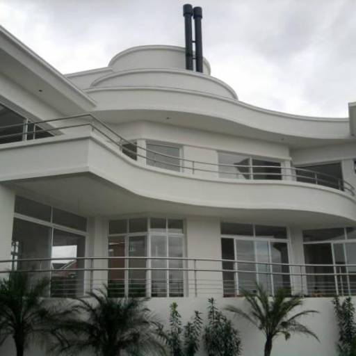 Portas e Janelas em Vidro - Estilo e Conforto em Curitiba com a Resinox por Resinox Portas e Janelas em Vidro - Estilo e Conforto em Curitiba com a Resinox por Resinox