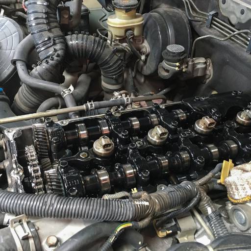 Serviço de motores diesel por DF Auto Center