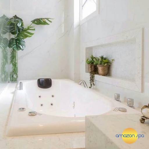 Banheira Ilha Bela em Curitiba, PR por Amazon SPA - Loja Batel