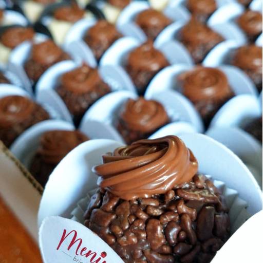 Docinhos Gourmet por Menina Brigadeiro