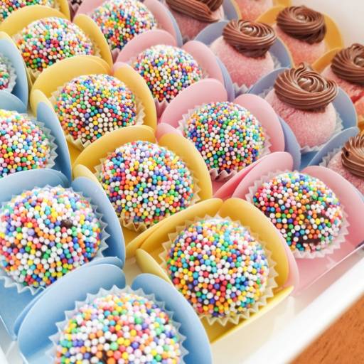 Docinhos Gourmet por Menina Brigadeiro