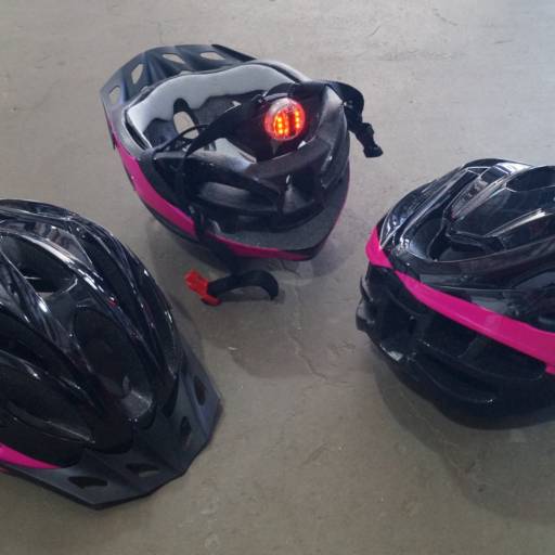 Capacete Ciclismo Absolute inmold ajustável com sinalizador e viseira em Bauru, SP por Two Force Bike Shop