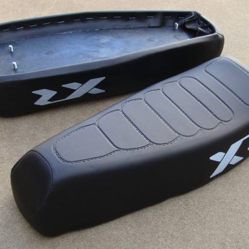 Banco Selim Mobilete motorizada XR em Bauru, SP por Two Force Bike Shop