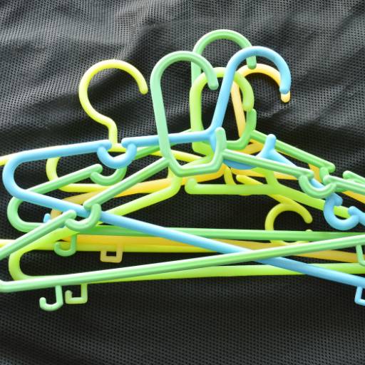 Representante comercial ErcaPlast de Cabides de plástico 