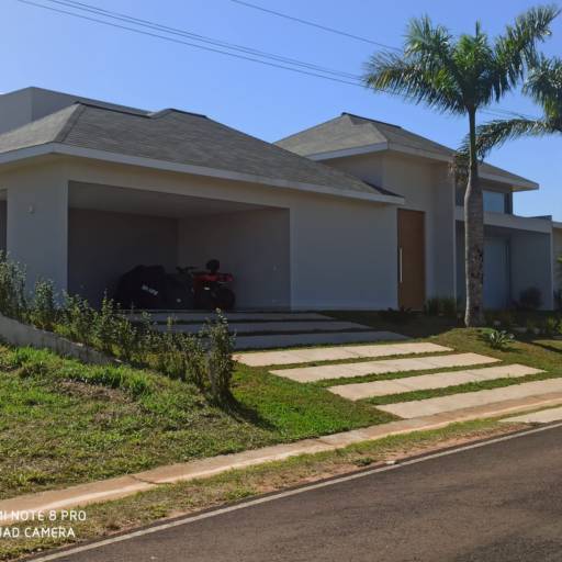 Obras em Andamento  em Ninho Verde I Eco Residence por Nova Steel Construções em Geral