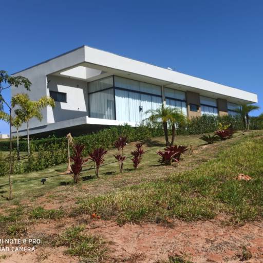 Obras em Andamento  em Ninho Verde I Eco Residence por Nova Steel Construções em Geral