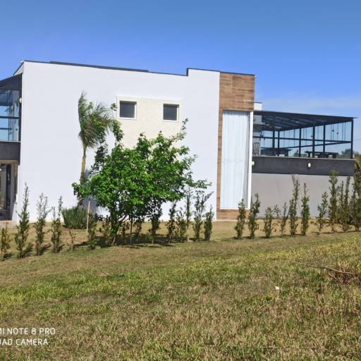 Obras em Andamento  em Ninho Verde I Eco Residence por Nova Steel Construções em Geral