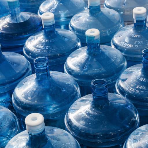 Disk Água mineral em Trindade