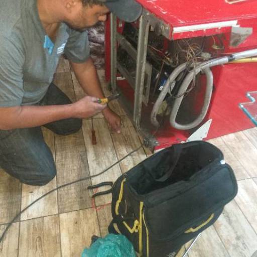 Assistência Técnica em refrigeração de bebedouros,  máquina de lavar e consertos em fogão