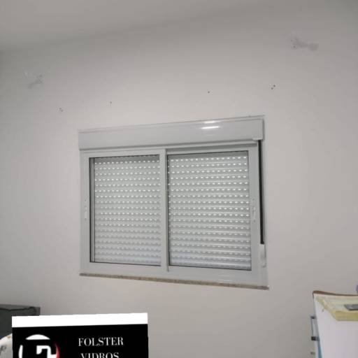 Portas e janelas em vidro por Folster Vidros Portas e janelas em vidro por Folster Vidros