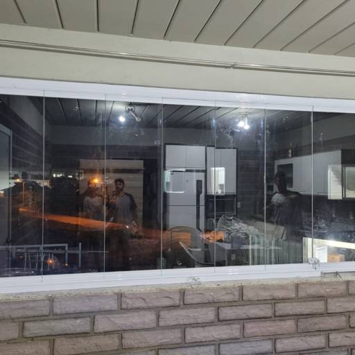 Janela de alumínio  por Folster Vidros