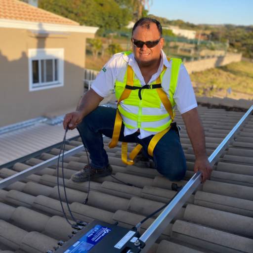 Energia Solar Híbrida por Uriel Energia Solar