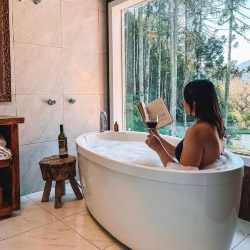 Banheiras em Colombo em Colombo, PR por Amazon Spa - Loja Alphaville