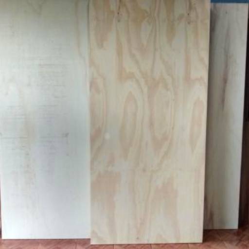 Comprar o produto de Portas Internas de madeira Pinus em Portas pela empresa Madeiras Brasil Madeiras Decks Pergolados e Portas em Foz do Iguaçu, PR por Solutudo