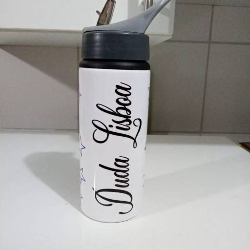 Garrafinhas personalizadas por C-Art Personalizados