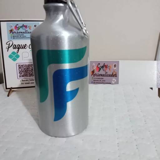 Garrafinhas de alumínio personalizadas