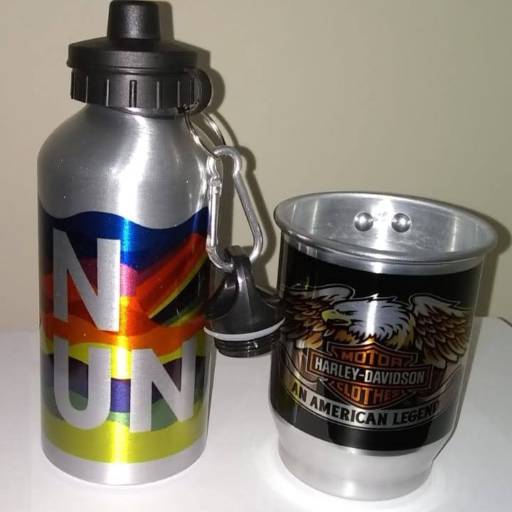 Garrafinhas de alumínio personalizadas por C-Art Personalizados