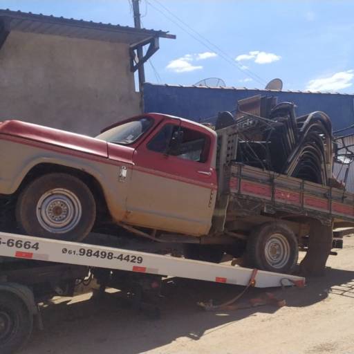 Remoção de veículos pesados por SOS Santo Antonio