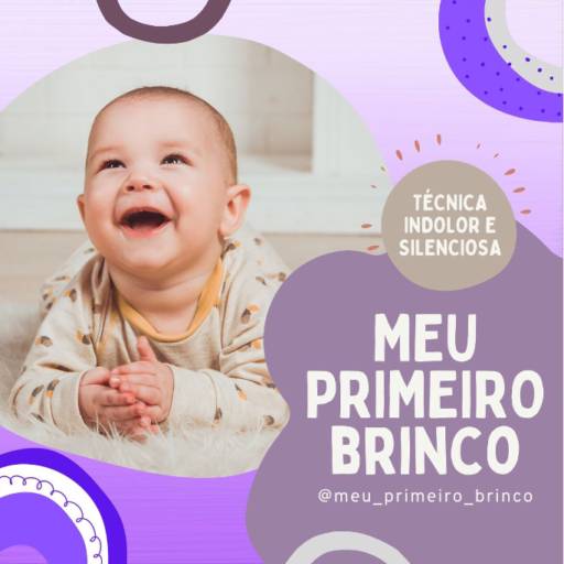 Aplicação de brincos em bebês