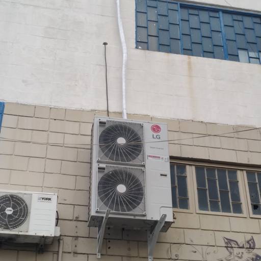 Comprar o produto de Instalação de Ar Condicionado​ em Ar Condicionados pela empresa ACS Ar Condicionados e Manutenções em Campinas, SP por Solutudo
