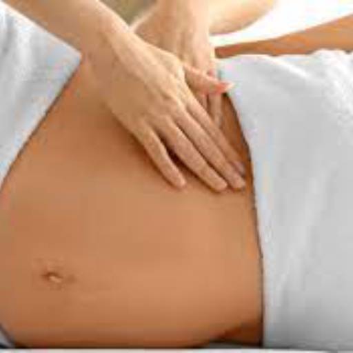 Comprar o produto de Massagem Terapêutica para Gestante  em Massagem pela empresa Flavia Massoterapeuta - Terapia com as mãos em Aracaju, SE por Solutudo