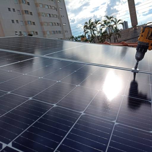 Comprar o produto de Instalação de painéis solares em Bauru em Energia Solar pela empresa LF Segurança Eletrônica e Energia Solar em Bauru, SP por Solutudo