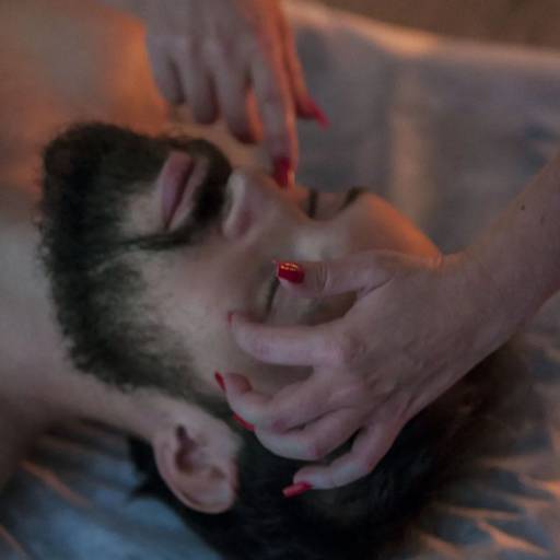 Massagem terapêutica por Magia Tantra - Massoterapia