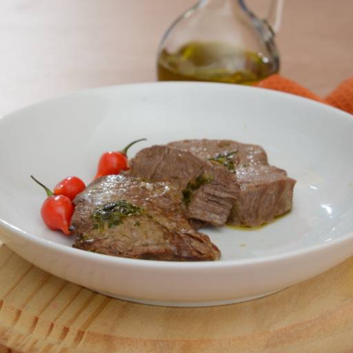 Medalhão de filé mignon com manteiga de ervas por Leveat - Comidas saudáveis e ultrassaborosas