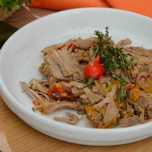 Filé mignon suíno desfiado "Pulled Pork" por Leveat - Comidas saudáveis e ultrassaborosas