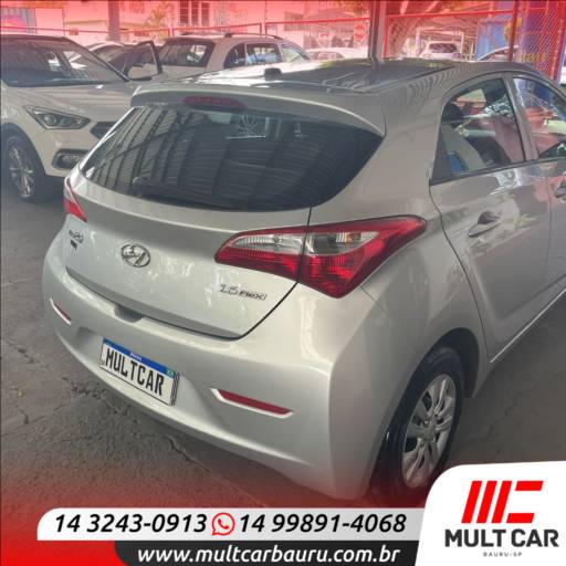 HB 20 HATCH 1.6 16V 4P COMFORT PLUS FLEX em Bauru por Mult Car Bauru