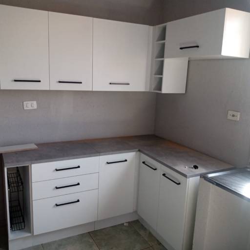 Montador de móveis de cozinha