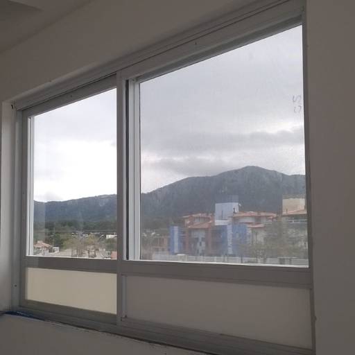  Esquadrias de alumínio  por Vidraçaria da Barra