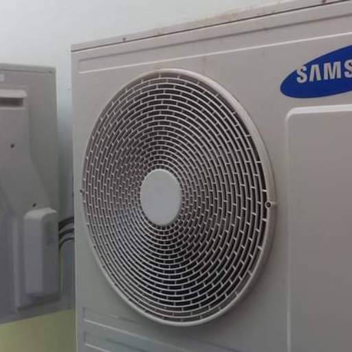 Comprar o produto de Instalação de Ar Condicionado em Ar Condicionado pela empresa Refrigeração Delta Frio em Maceió, AL por Solutudo