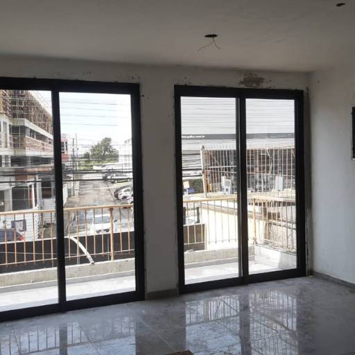 Vidro Temperado para Porta – Qualidade e Elegância em Balneário Camboriú/SC