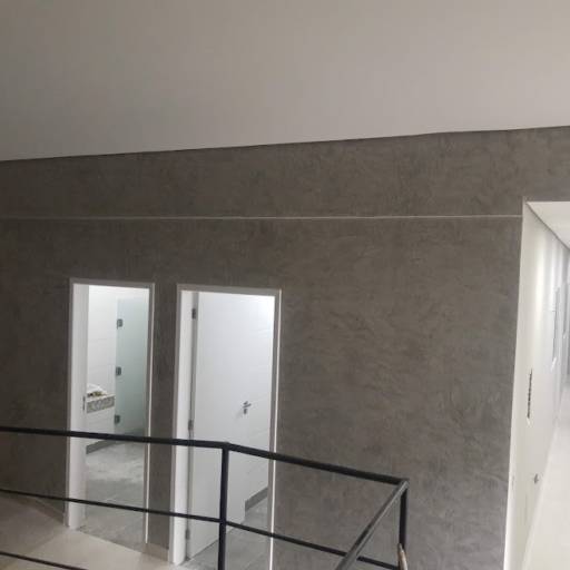  Cimento Queimado - Estilo Moderno e Durabilidade em Belo Horizonte/MG