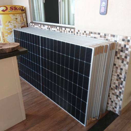 Placas solares por Power Energia Solar Engenharia 