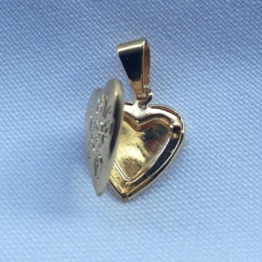 Pingente relicário coração por Lucia Tatemoto Semijóias