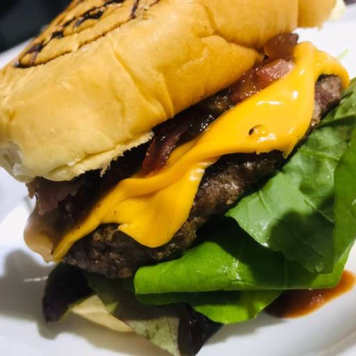 Capitão caverna por Burgerang Hamburgueria