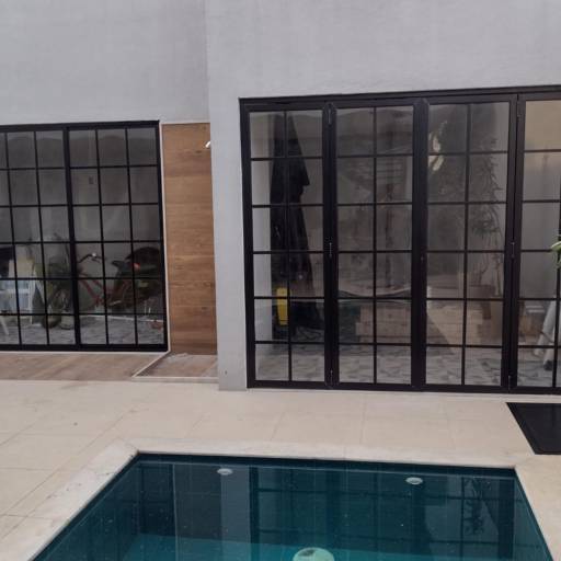 Vidro para portas por Lk Vidraçaria e Esquadria Leko