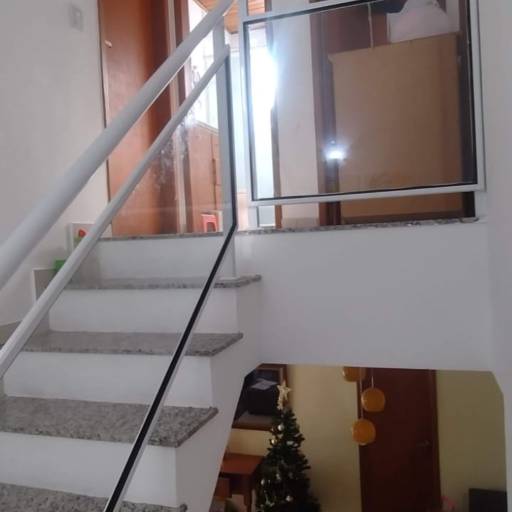 Guarda corpo  por Lk Vidraçaria e Esquadria Leko