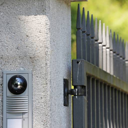 Fechadura automática para portão social por RS Automatização e Assistência Técnica de motores de Portões