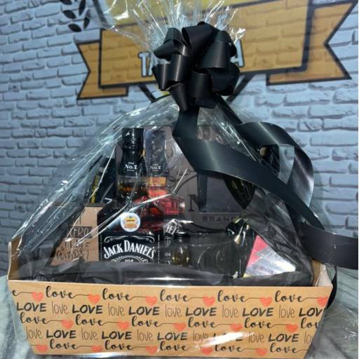 Temos Cestas para presentes por Adega e Tabacaria Dream - Loja 2