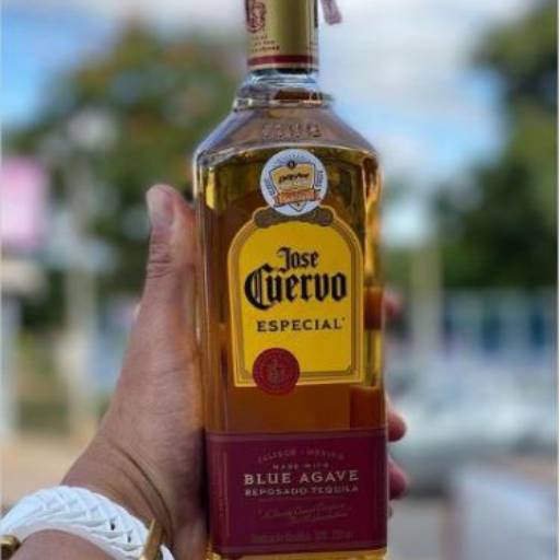 Comprar o produto de Tequila José Cuervo em Depósitos de Bebidas pela empresa Adega e Tabacaria Dream - Loja 2 em Botucatu, SP por Solutudo