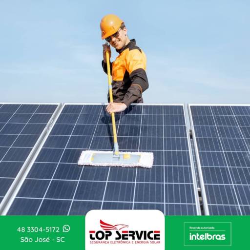 Manutenção de Placa Solar por Top Service Segurança Eletrônica e Energia Solar