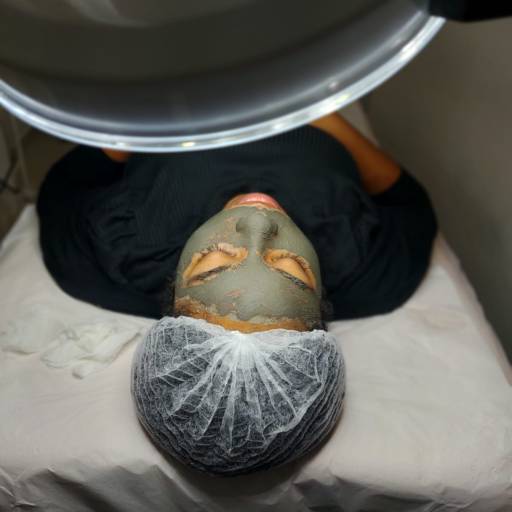 Limpeza de pele com Argila  por Eliene Rodrigues Estética
