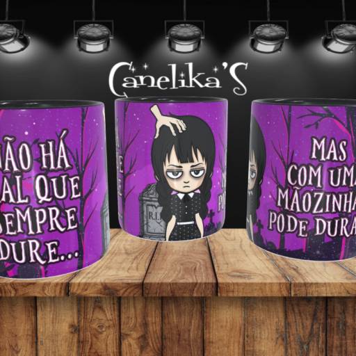 Canecas Personalizadas da Wandinha por Canelika's Canecas Personalizadas