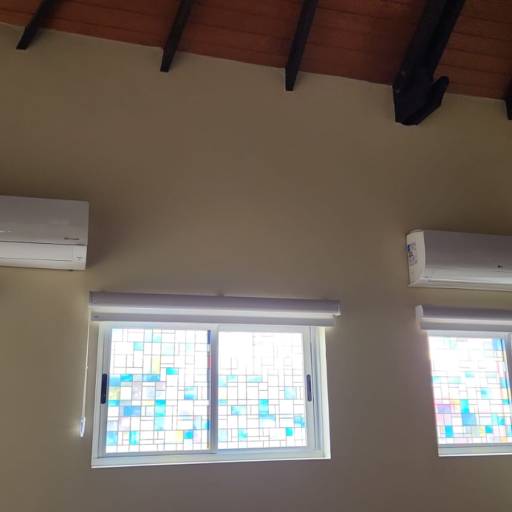 Comprar o produto de Instalação de ar condicionado em Ar Condicionados pela empresa Arauar Ar Condicionados em Araucária, PR por Solutudo
