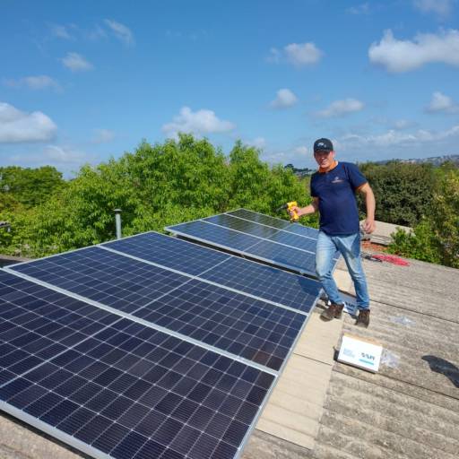 Comprar o produto de Empresa Especializada em Energia Solar em Energia Solar pela empresa EletroSelli  em Panambi, RS por Solutudo