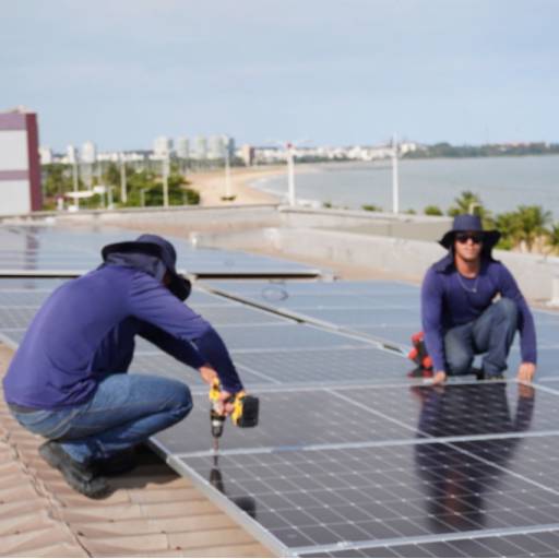 Comprar o produto de Empresa Especializada em Energia Solar em Energia Solar pela empresa Getpower Solar em Eusébio, CE por Solutudo